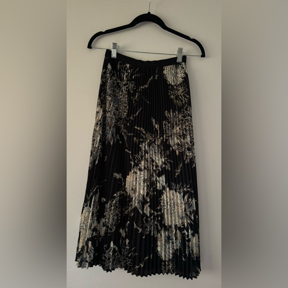 Babaton pleated midi floral skirt